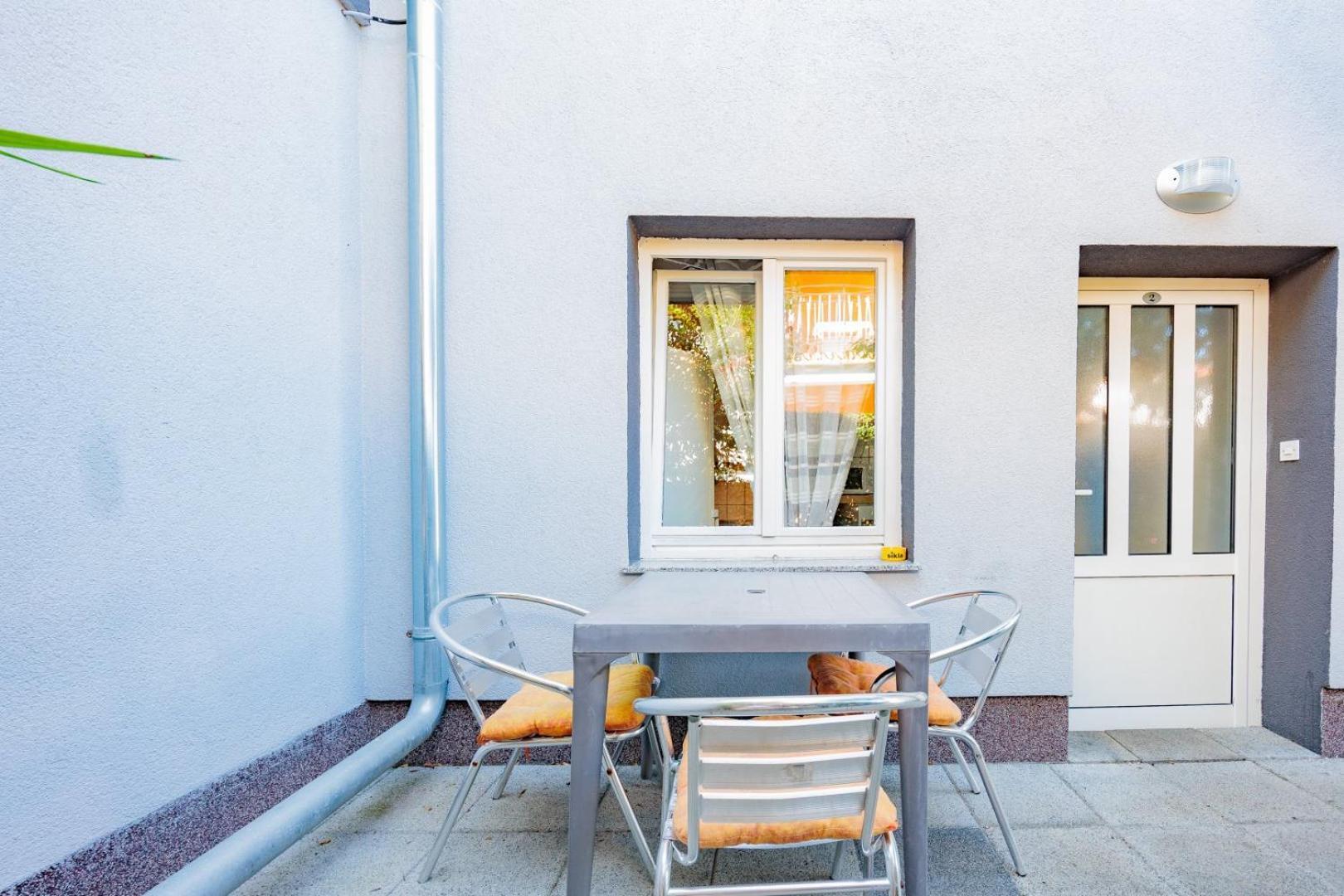 Crowonder Lucky Holiday House With Pool And Patio 30 Meters From The Beach Zára Kültér fotó