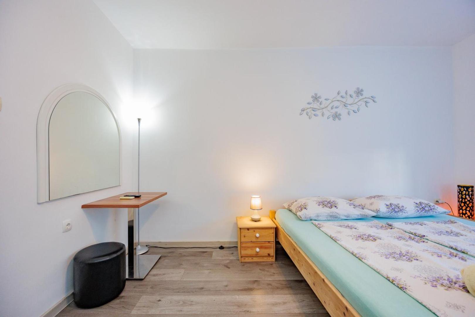 Crowonder Lucky Holiday House With Pool And Patio 30 Meters From The Beach Zára Kültér fotó