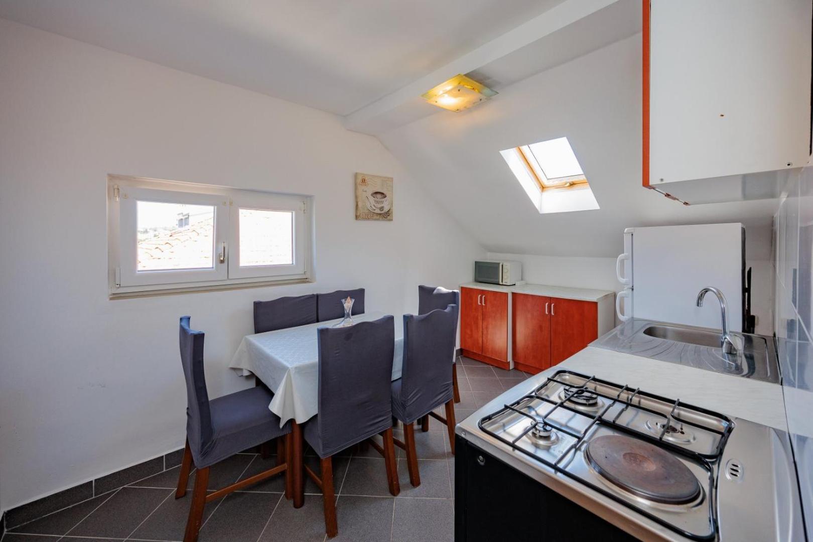 Crowonder Lucky Holiday House With Pool And Patio 30 Meters From The Beach Zára Kültér fotó