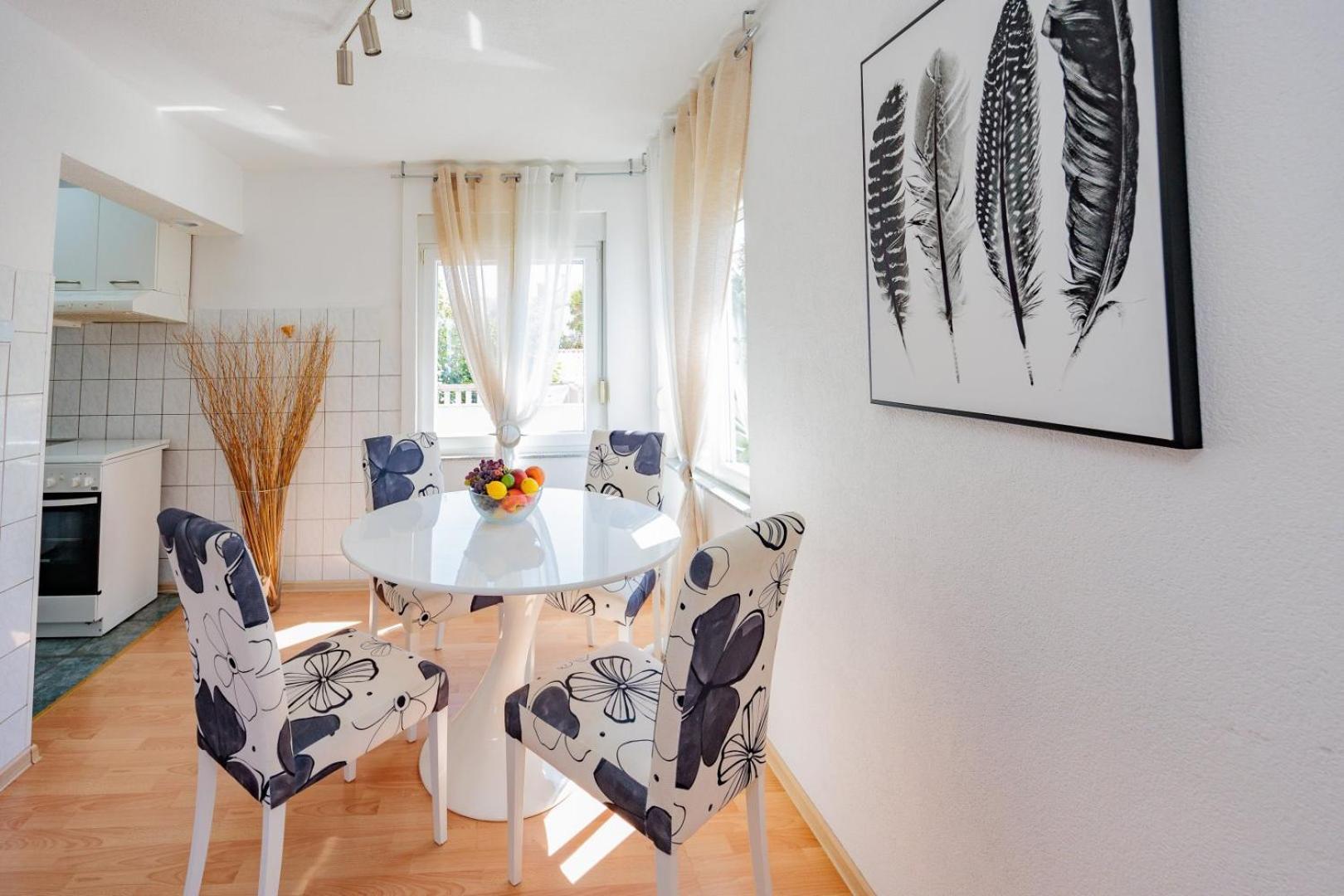 Crowonder Lucky Holiday House With Pool And Patio 30 Meters From The Beach Zára Kültér fotó