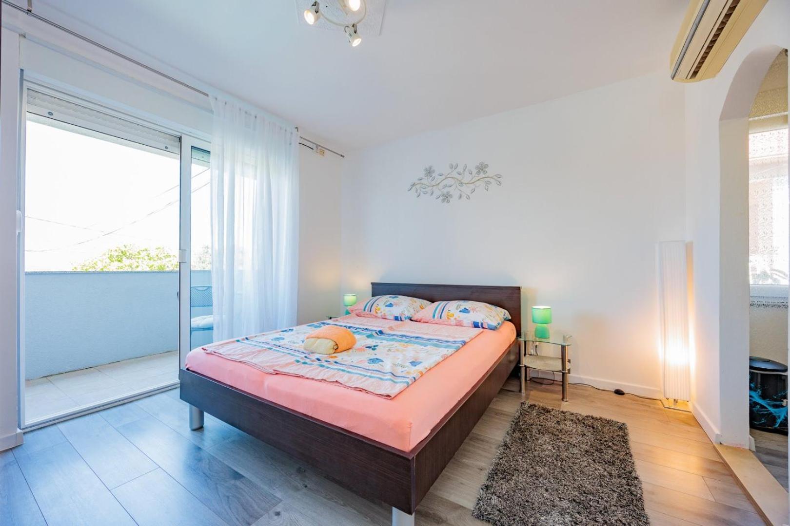 Crowonder Lucky Holiday House With Pool And Patio 30 Meters From The Beach Zára Kültér fotó