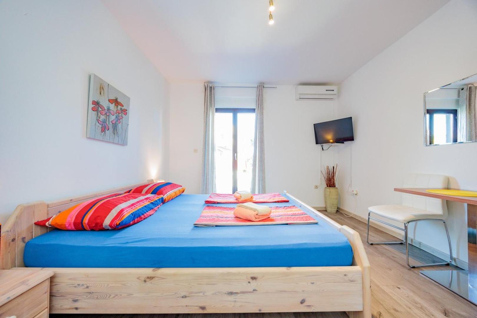 Crowonder Lucky Holiday House With Pool And Patio 30 Meters From The Beach Zára Kültér fotó